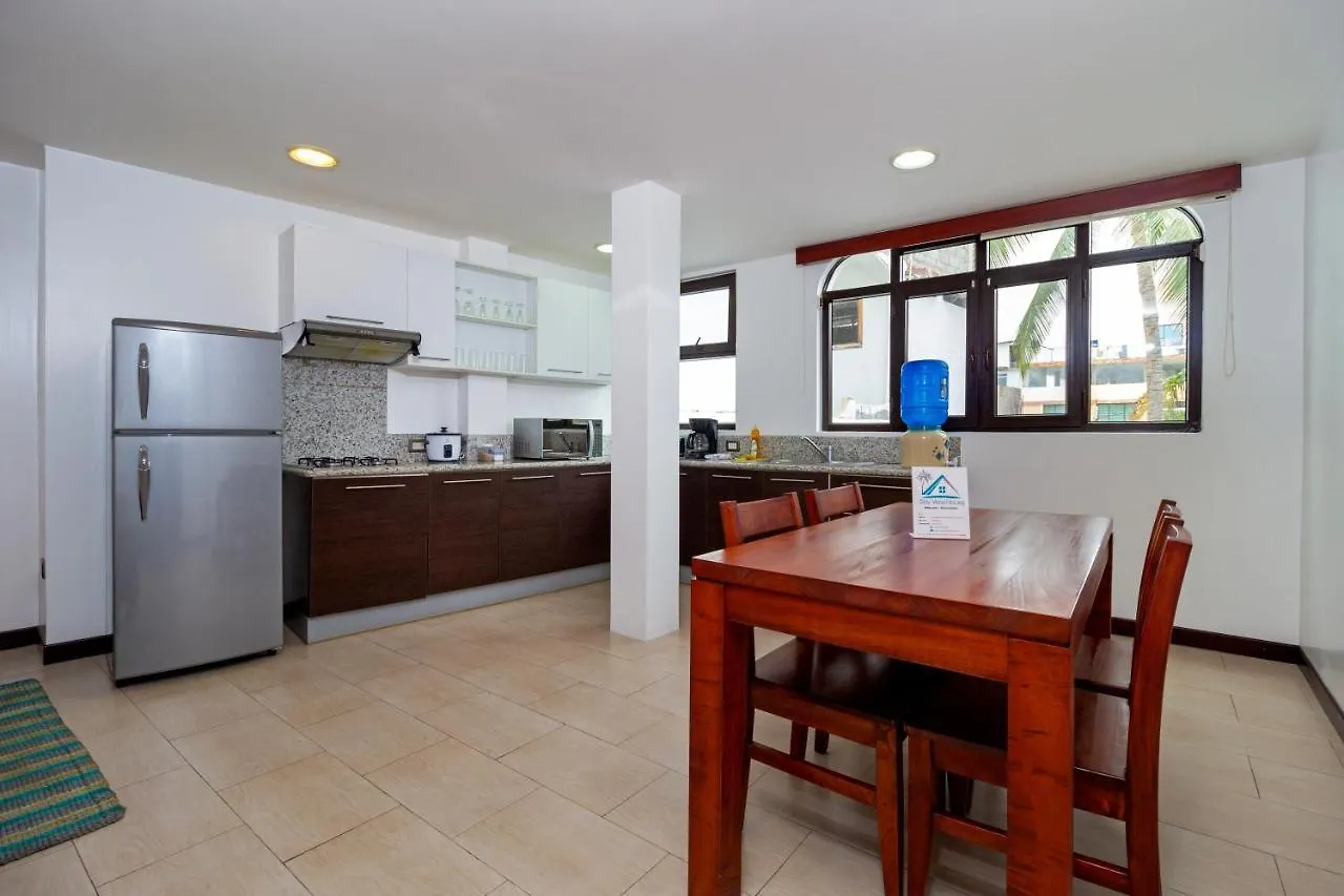 פורטו איורה Galapagos Apartments - Bay View House